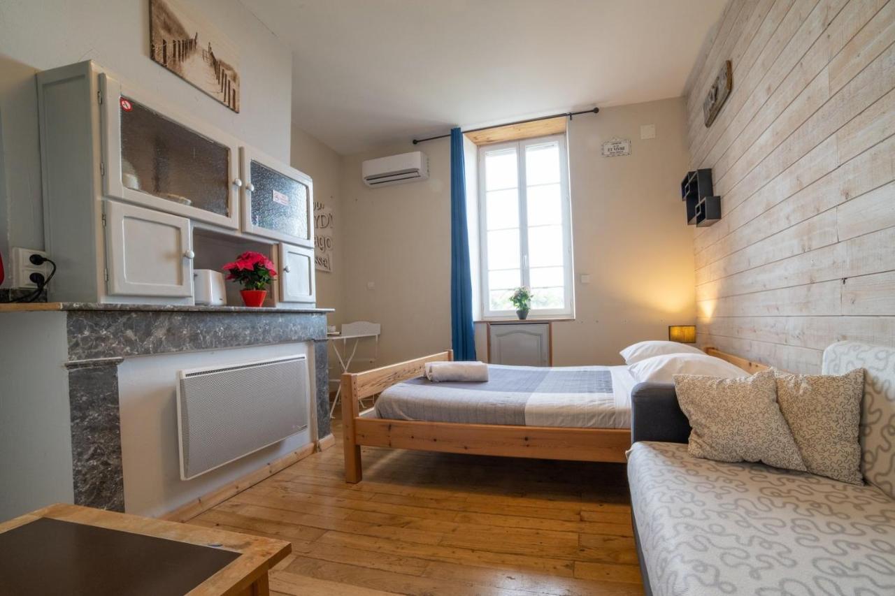 Etape Gimontoise 32 Apartamento Exterior foto